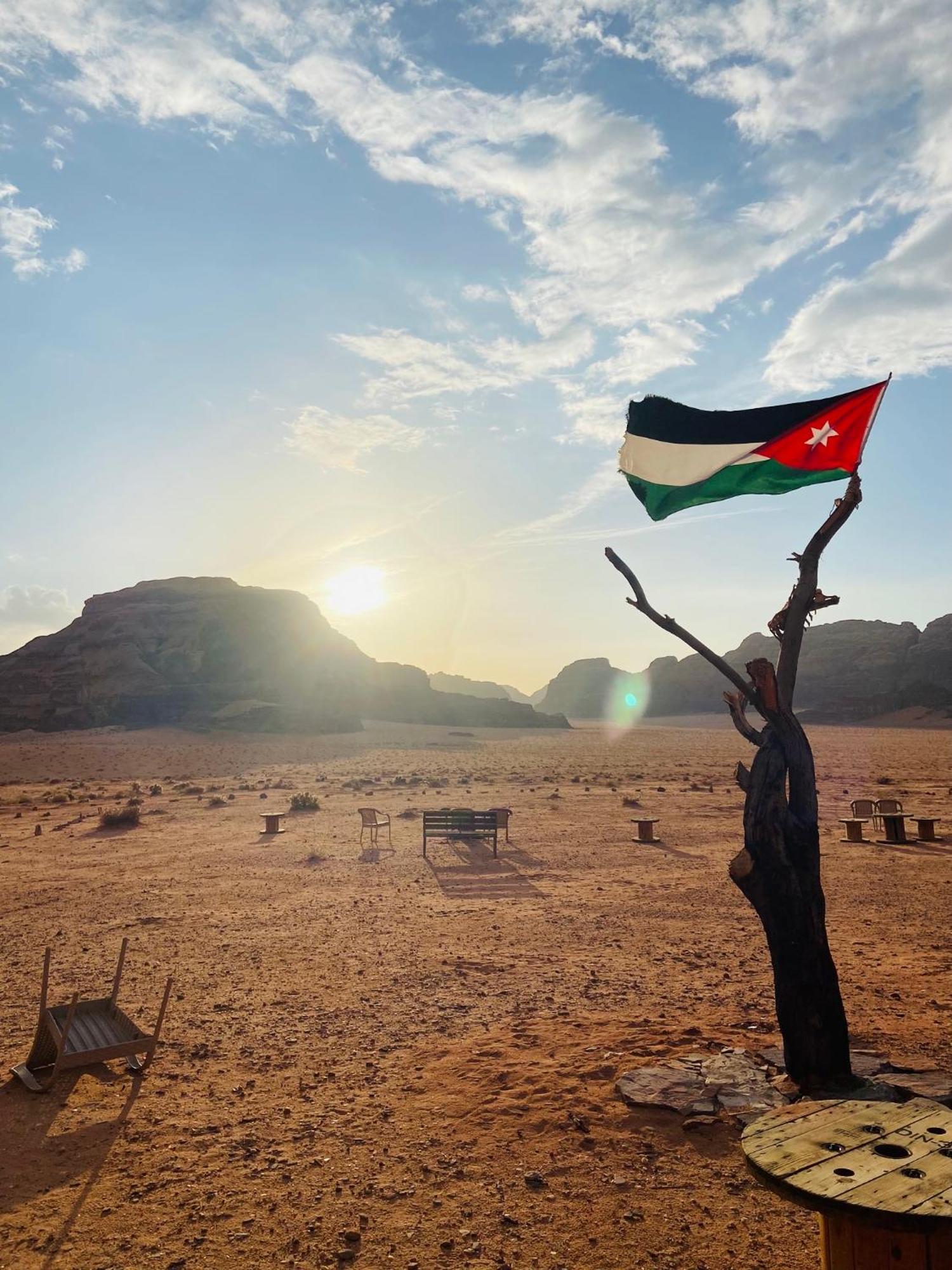 Wadi Rum Bedouin Heart Camp Экстерьер фото